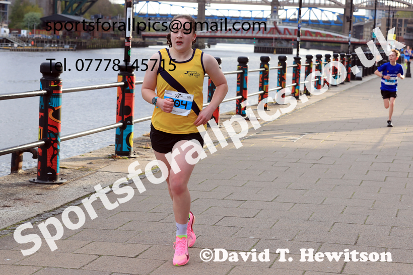 Junior 3k, 2026 Quayside 5k and Junior 3k, Newcastle/Gateshead. Photo: David T. Hewitson/Sports for All Pics